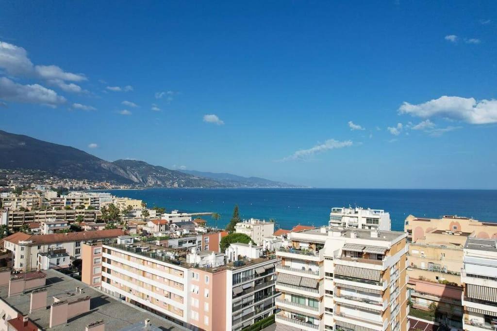 Appartement T2 En Bord De Mer Roquebrune-Cap-Martin Exterior foto